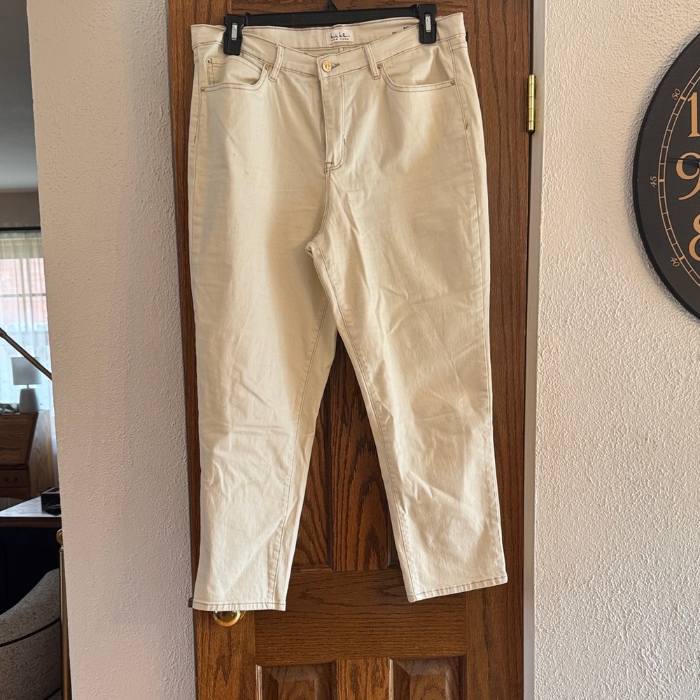 Nicole Miller Off-White Straight Leg Women's Jeans
